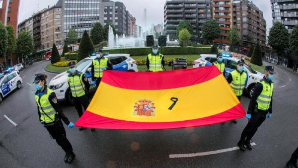 España decreta 10 días de luto por víctimas de la Covid-19